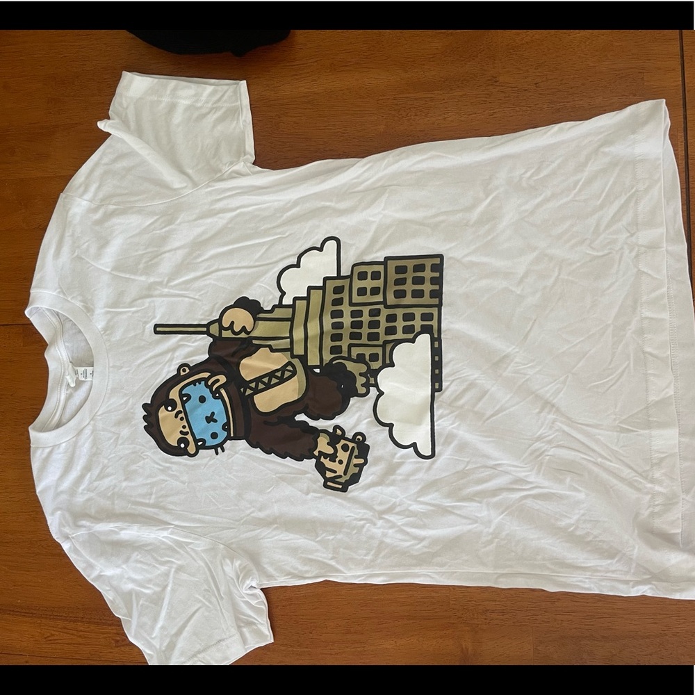 Cool Cats NFT NYC Cooltopia exclusive t-shirt.